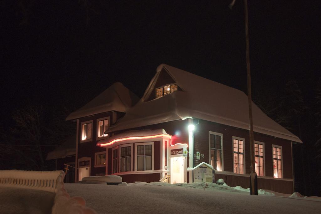 Hovra Vandrarhem Håvra Exterior foto