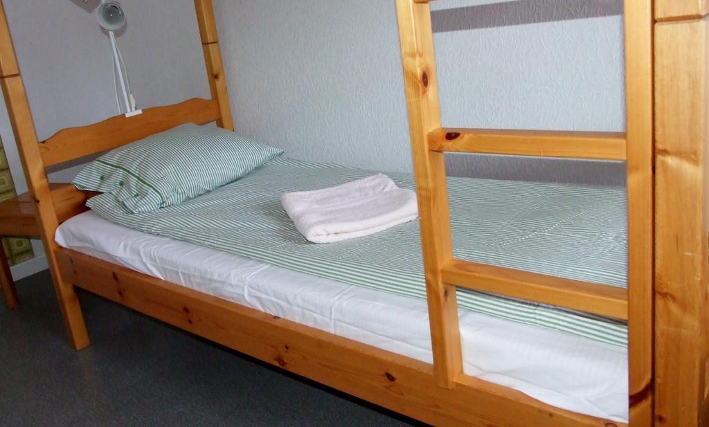 Hovra Vandrarhem Håvra Habitación foto